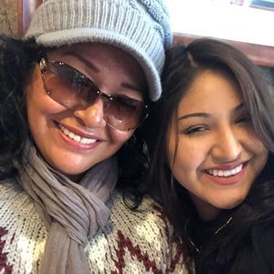 Meet your Posher, Maria